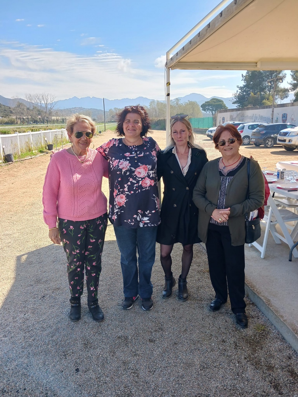 Xavière Moretti-Coppola - Sandra Messina et Nita Bertaudière